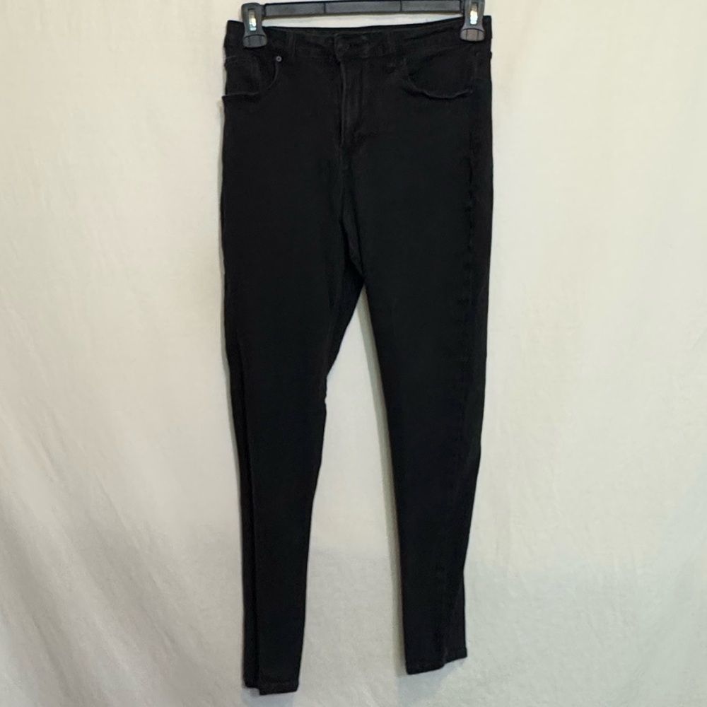 B-166 No Boundaries Black Denim Jeans Size 13